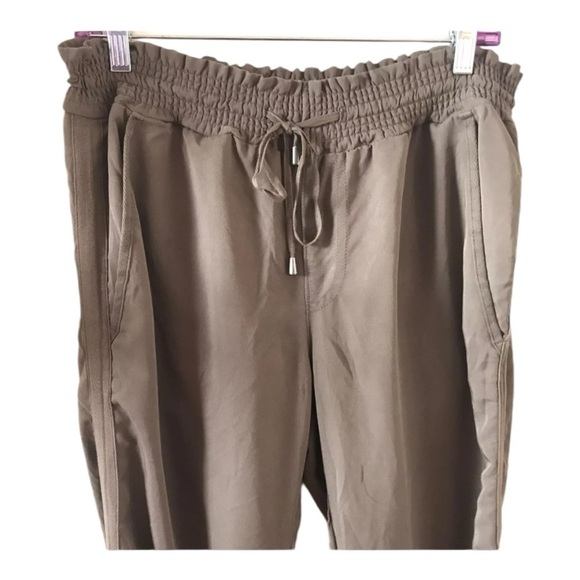 Calvin Klein Slouchy Pants Drawstring Elastic Waist, Roll Hem, Pockets, Latte  8 - Picture 4 of 10